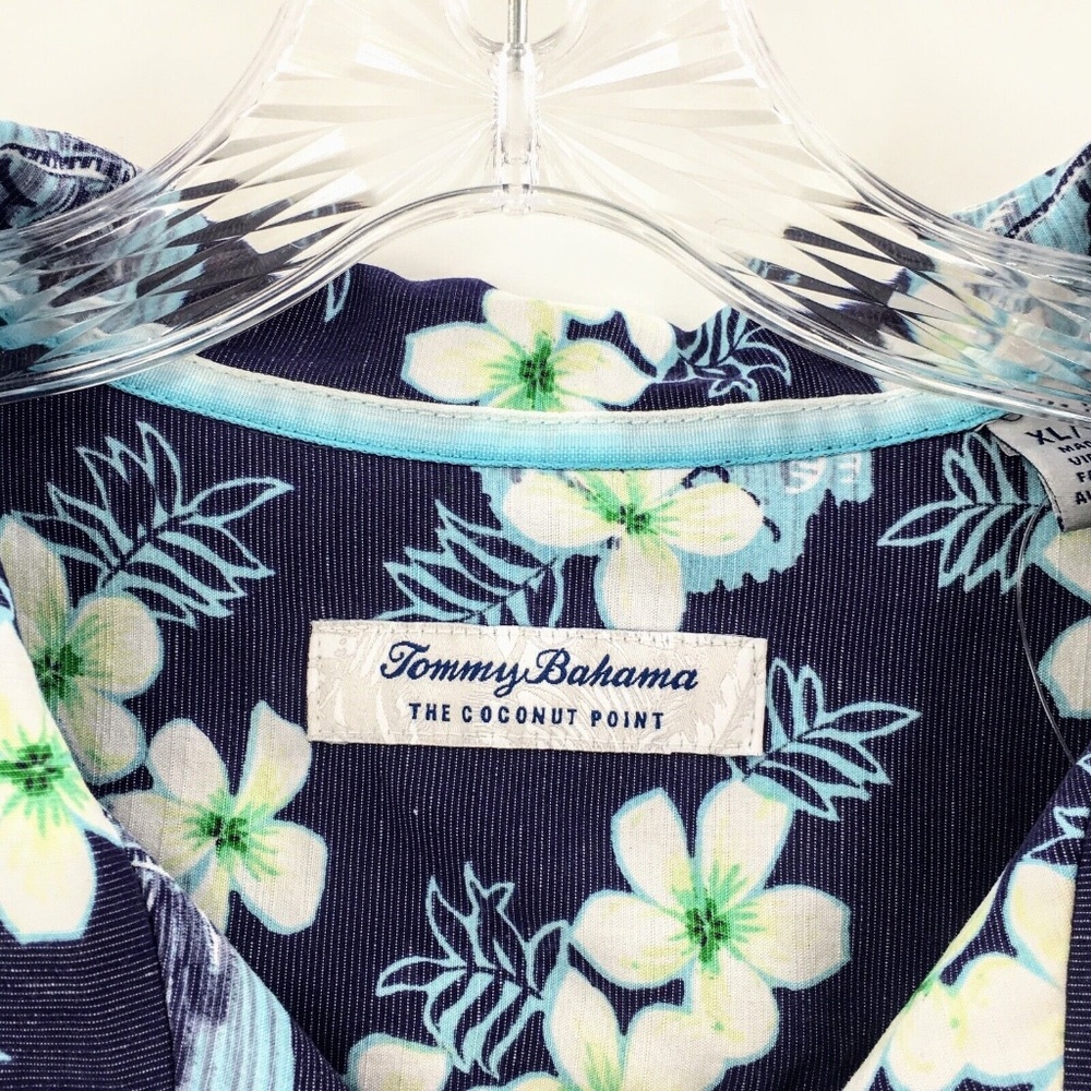 Tommy Bahama Mens Camp Shirt Blue Coconut Point Surf Shack Floral Sz XL - Picture 8 of 10